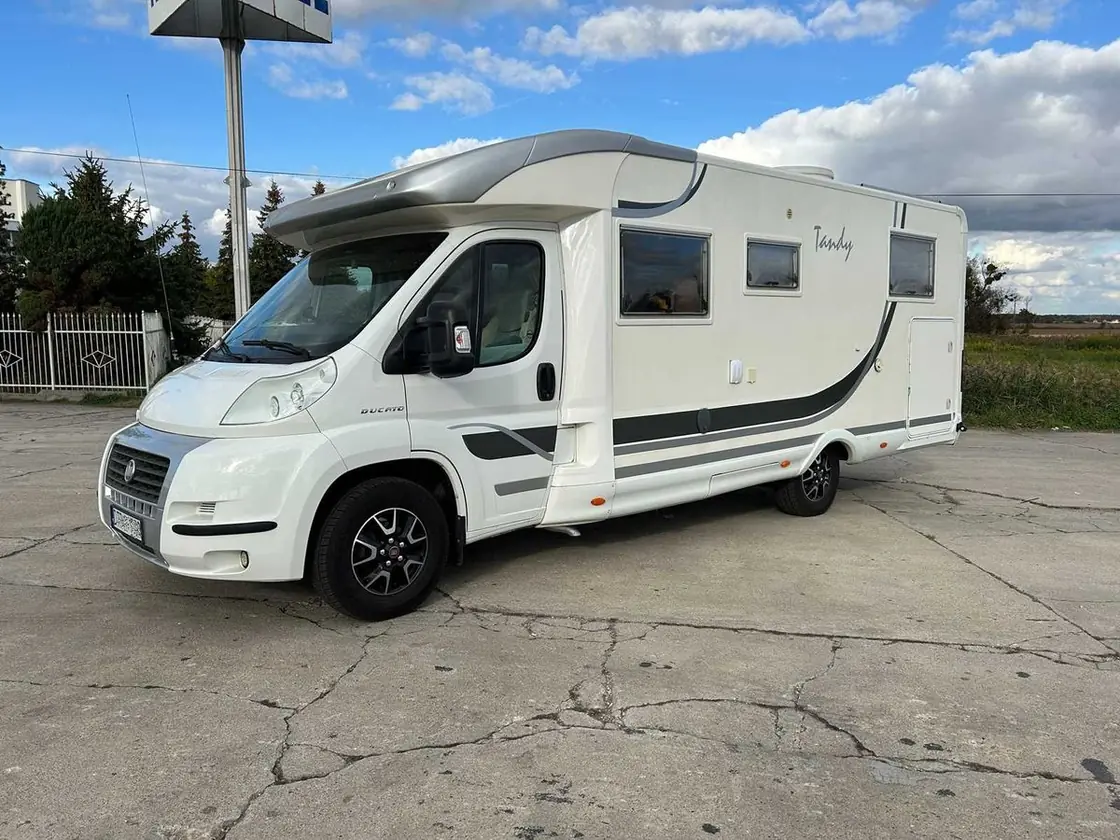 Fiat Ducato — kamper MClouis — auto z placu Komisu Prusice